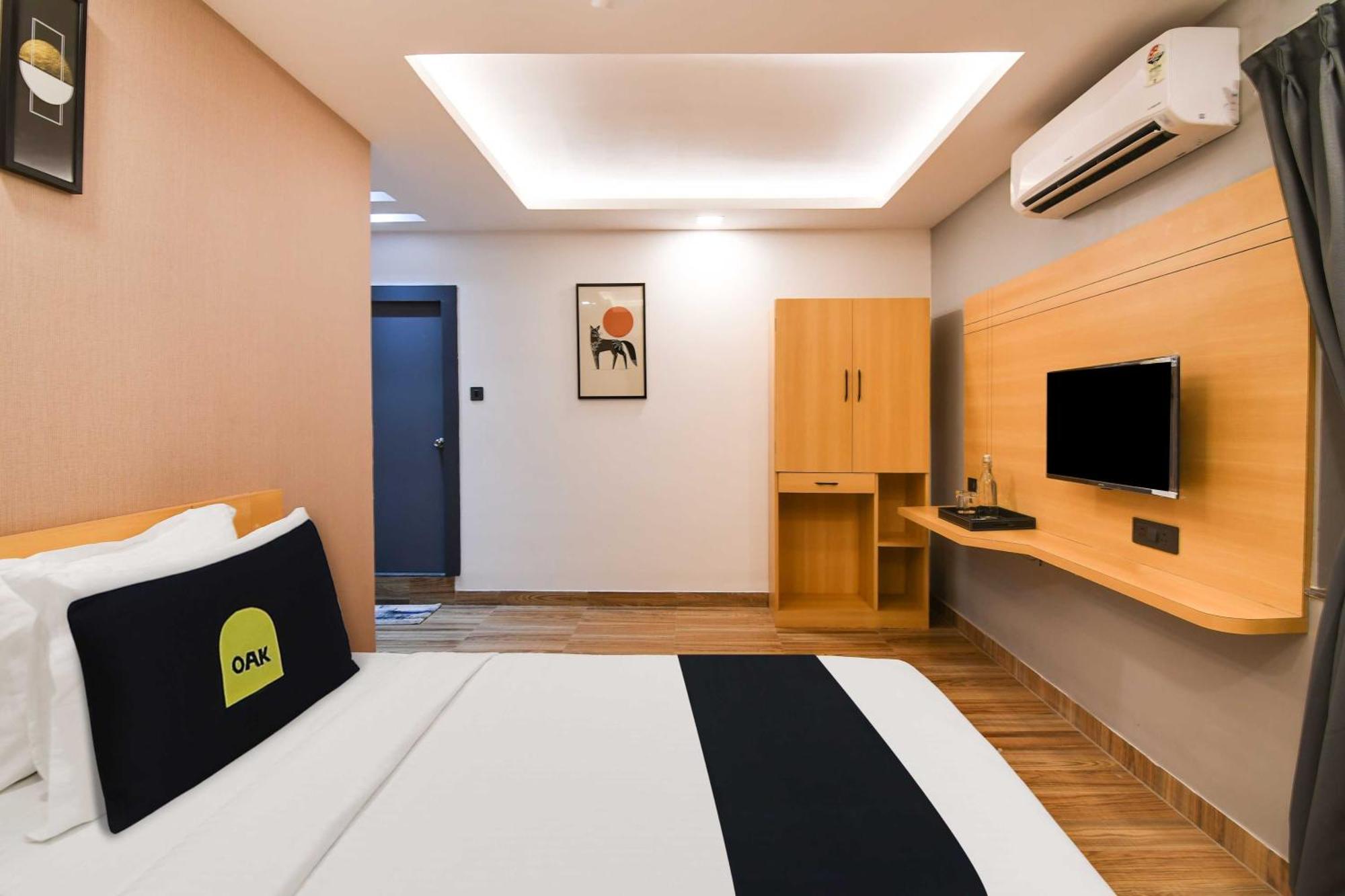 Super Townhouse Oak Sayhallo Ecstasy Μπουμπάνεσβαρ Εξωτερικό φωτογραφία