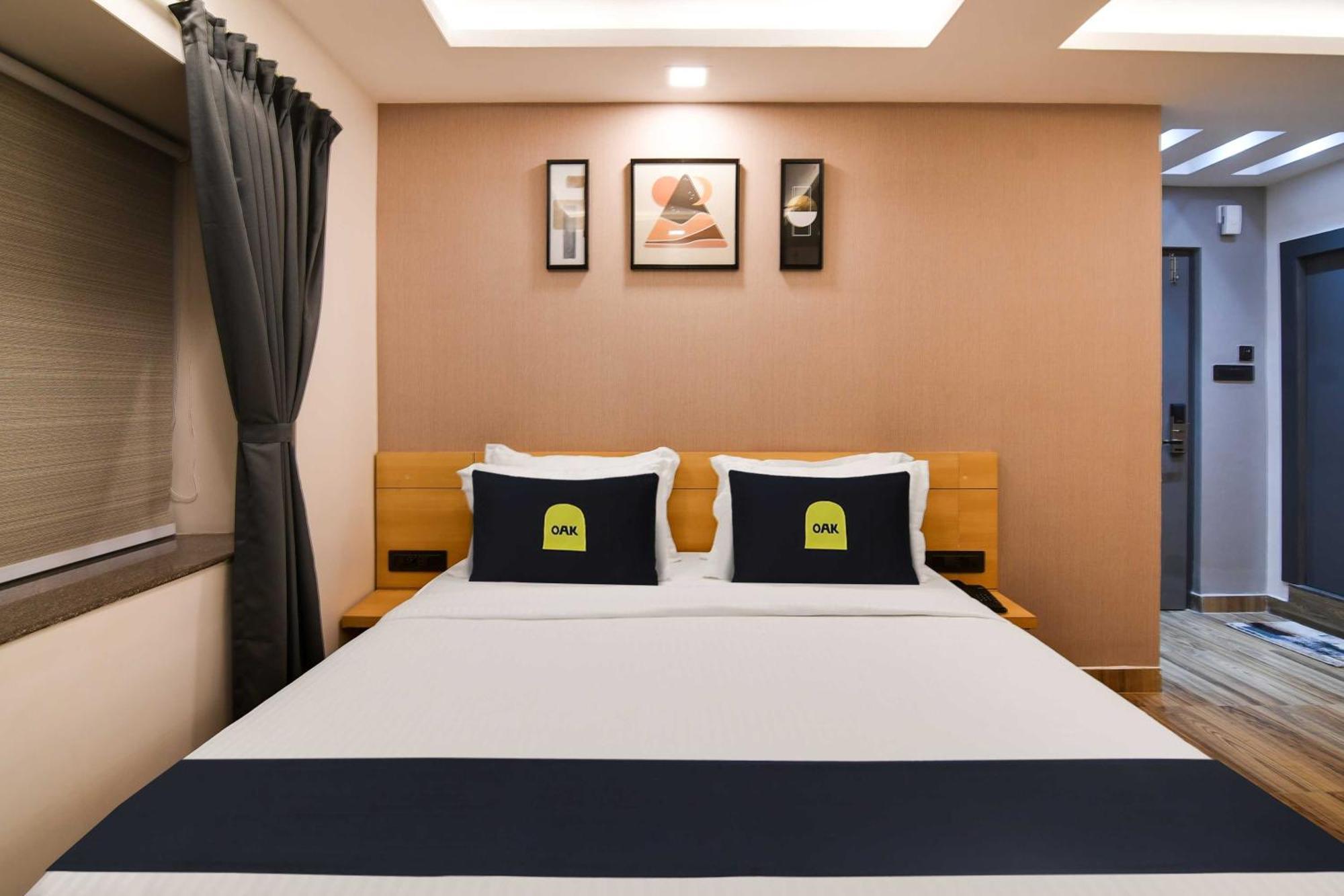 Super Townhouse Oak Sayhallo Ecstasy Μπουμπάνεσβαρ Εξωτερικό φωτογραφία