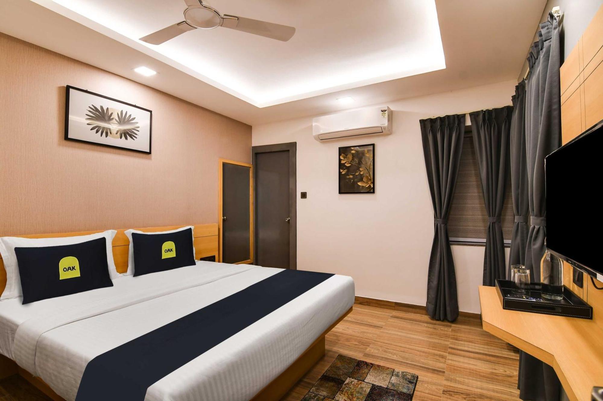 Super Townhouse Oak Sayhallo Ecstasy Μπουμπάνεσβαρ Εξωτερικό φωτογραφία