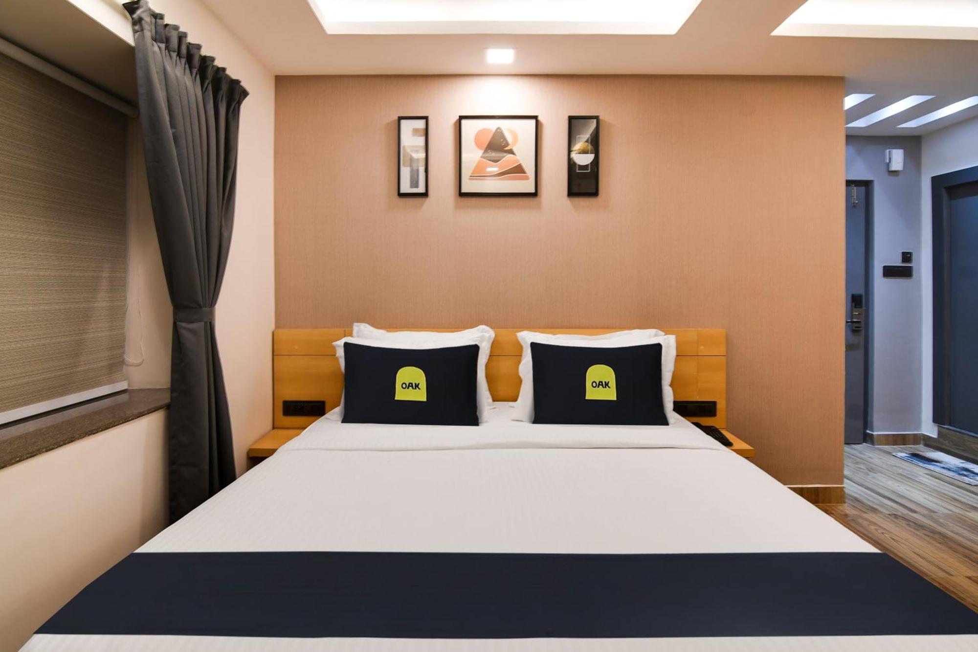 Super Townhouse Oak Sayhallo Ecstasy Μπουμπάνεσβαρ Εξωτερικό φωτογραφία